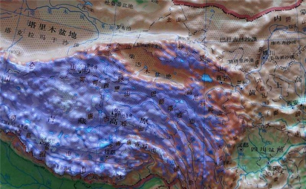 地形地貌通渭通渭沙盘模型在规划与教育中的应用价值解析